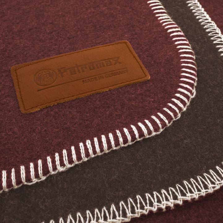 Actual product image Petromax Wolldecke