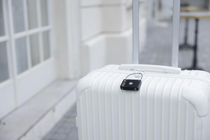 Actual product image Mili MiLock, luggage finder and lock (iOS, Apple, iPadOS)