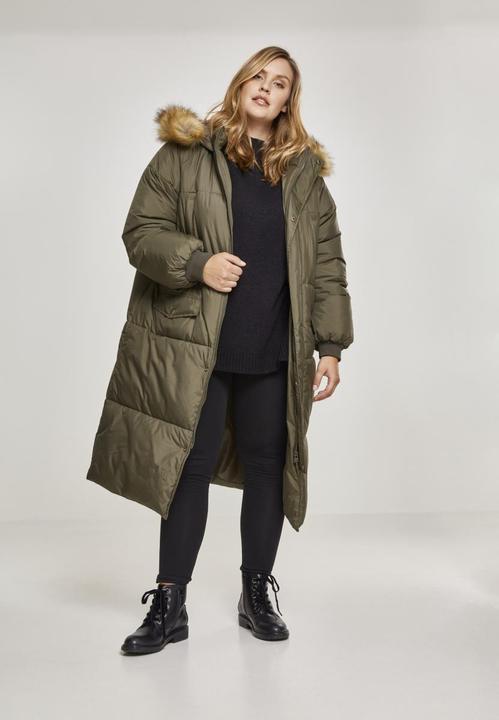 Image du produit Urban Classics Manteau oversize en fausse fourrure pour dames (XS)