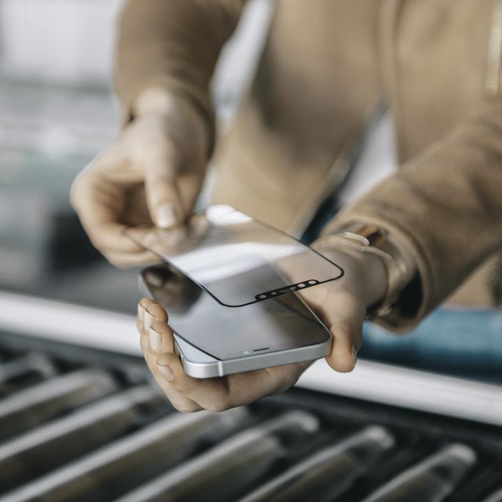 Produktbild Hama Hiflex Displayschutz (1 Stück, Apple iPhone 12 mini)
