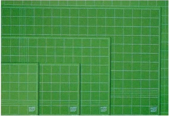 Produktbild Lion Schneidematte - 1-seitig gerastert (30 x 22 cm)