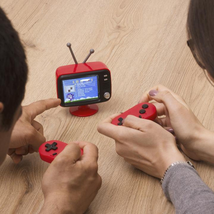 Produktbild ORB Retro Konsole Mini TV mit 2 Funk-Controller