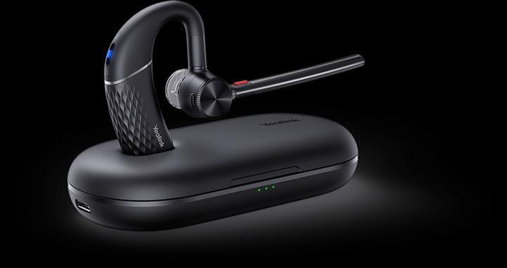 Actual product image Yealink BH71 Pro mono BT Haedset with Charging Case (Wireless, USB-A)