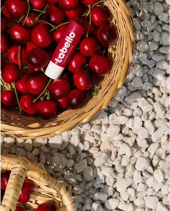Produktbild Labello Cherry Shine (Pflegestift, 16 ml)