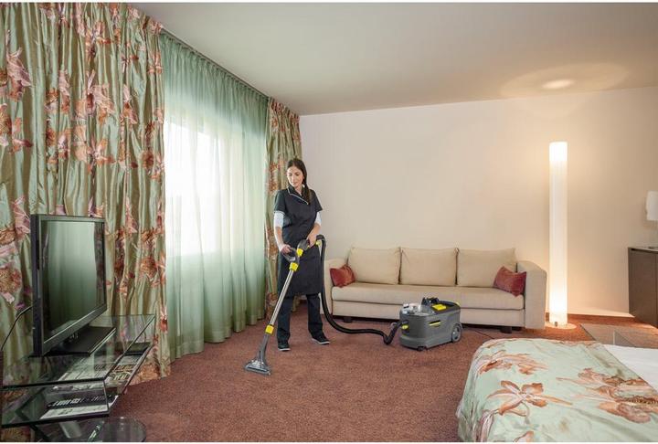 Produktbild Kärcher Professional CarpetPro PROFESSIONAL RM 764 Teppichreiniger Kanister (10l)