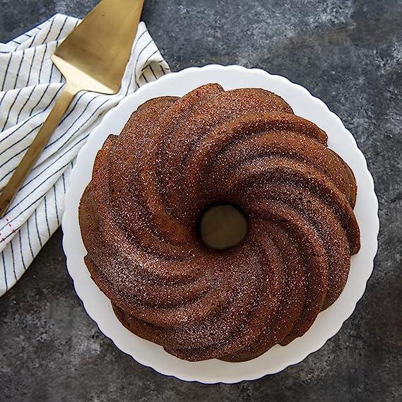 Actual product image Nordic Ware Baking tin Swirl Bundt (24 cm)