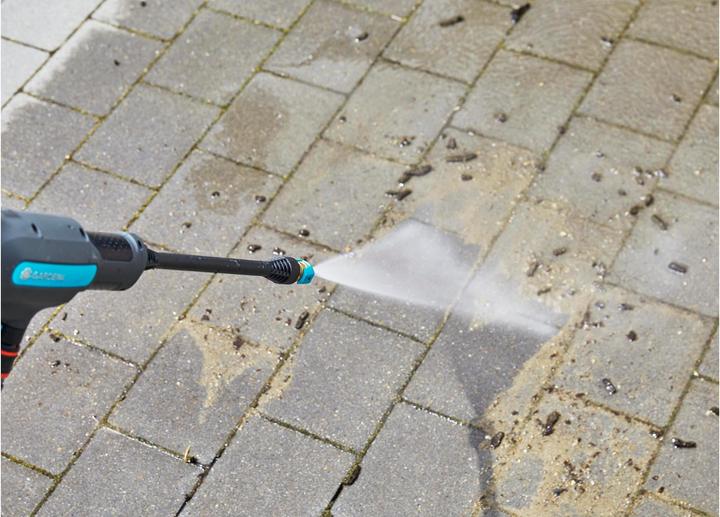 Produktbild Gardena AquaClean (Akkubetrieb)