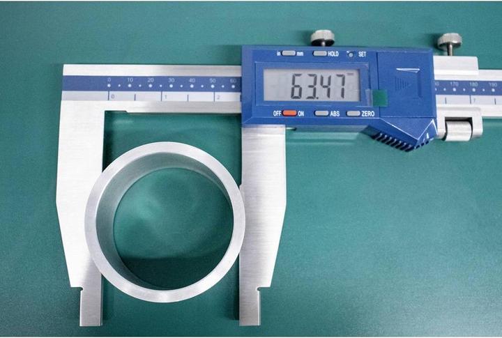 Actual product image Dasqua 2220-8116 digitaler Messschieber inkl. Akku, amerikanischer Stil (60 cm)