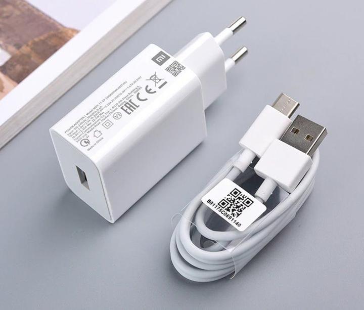 Produktbild Xiaomi MDY-11-EP USB 22,5W Travel Charger + USB-C Data Cable White (Bulk) (22.50 W)