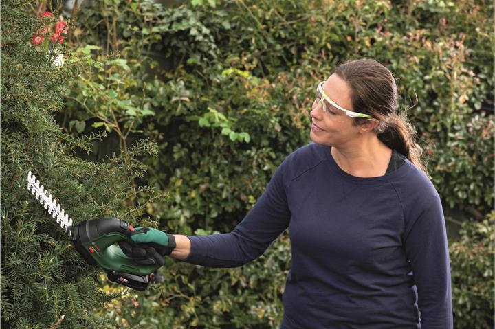 Produktbild Bosch Home & Garden AdvancedShear 18V-10 (Akkuheckenschere)
