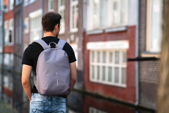 Image du produit XD Design XD-Design Bobby Soft Sac à dos Sac à dos décontracté Gris Polyéthylène téréphtalate (16 l)