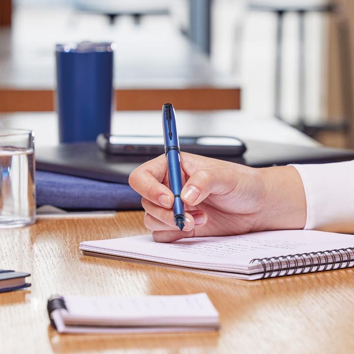 Actual product image Parker Pen Biros IM Monochrome PVD M (Blue, 1 x)