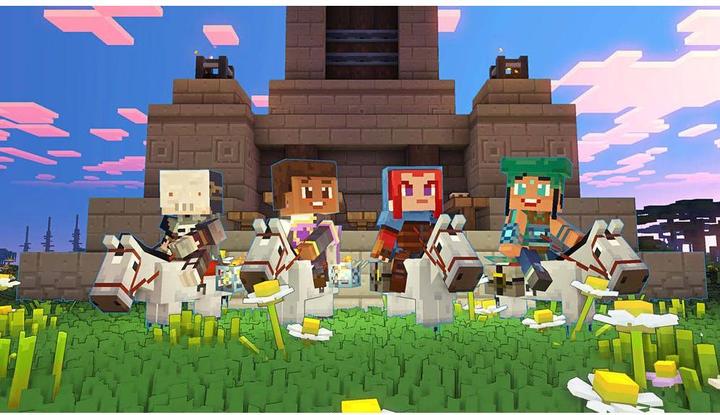 Actual product image Nintendo Minecraft Legends - Deluxe Edition (Switch, Multilingual)