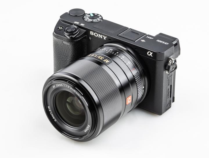 Actual product image Viltrox FE-33MM STM APS-C, auto focus prime lens with large aperture, for Sony E mount, 33mm/f1.4 (Sony E, APS-C / DX)