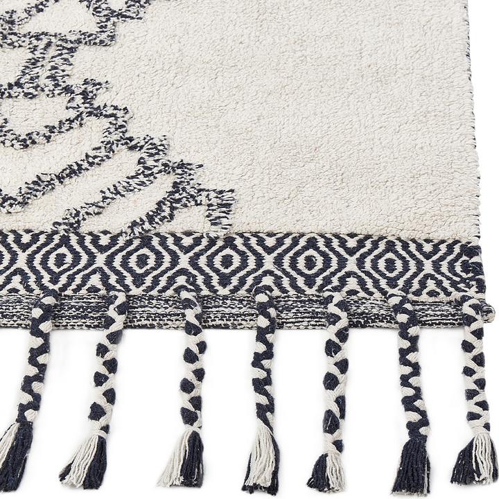 Actual product image Beliani Cotton rug 80 x 150 cm black and white ERAY Lumarko! (80 x 150 cm)