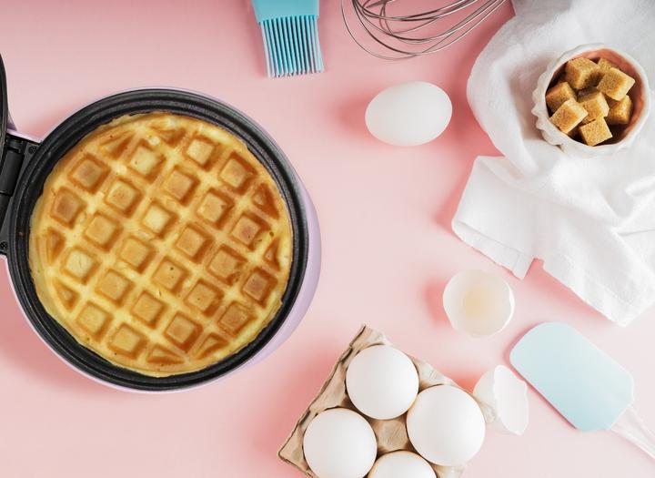 Actual product image Bestron Mini Waffle Maker