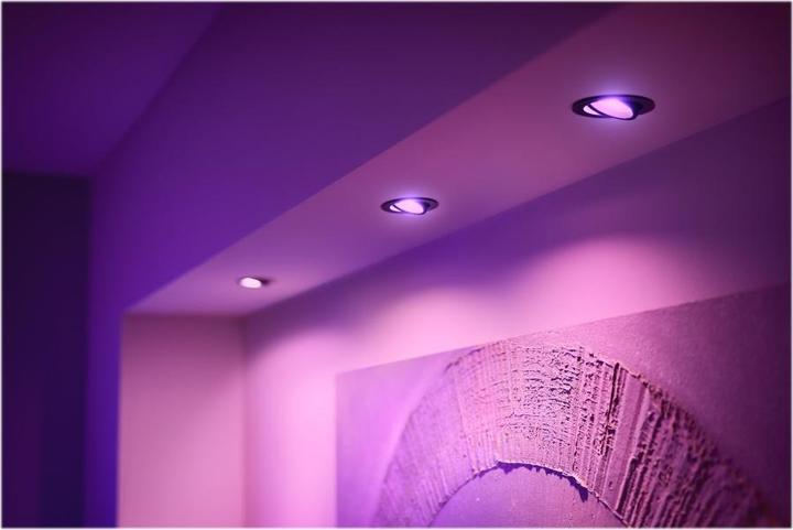 Immagine prodotto Philips Hue White Color Ambiance Centura (250 lm, GU10)