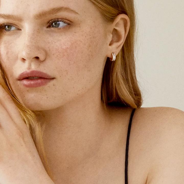 Produktbild Daniel Wellington Emalie Ohrstecker Rose Gold White (Edelstahl, Emaille)