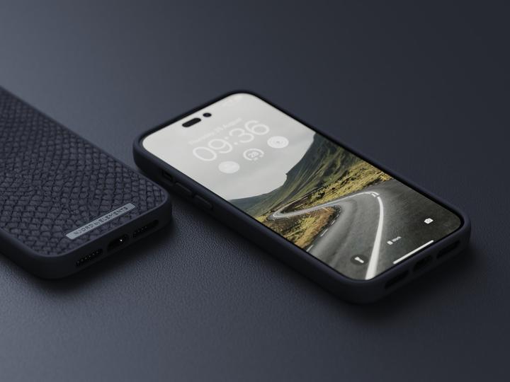 Actual product image Njord Salmon Leather (Apple iPhone 14 Pro Max)