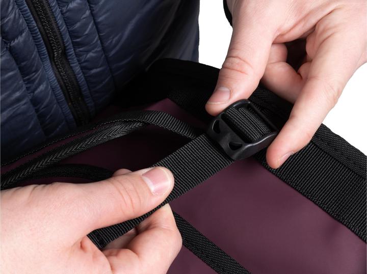 Actual product image Koor Duffle Bag Sooma 70 l, Maroon (70 l)