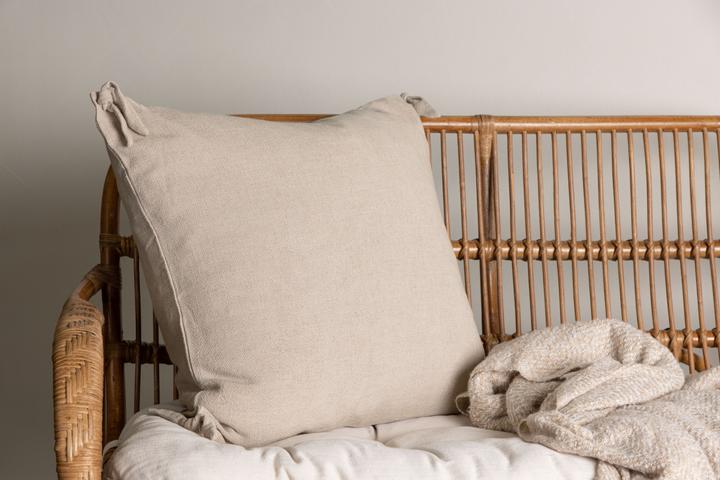 Actual product image Venture Home Nora (60 x 60 cm)