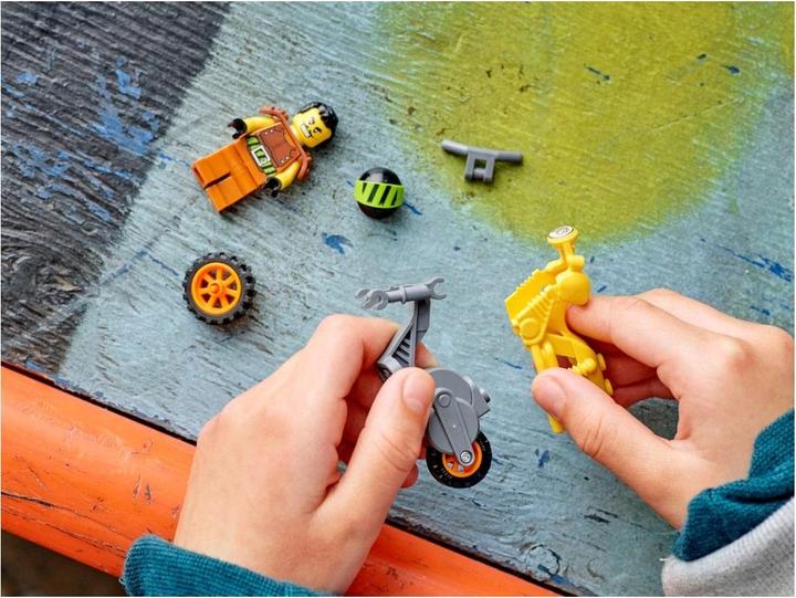 Immagine prodotto LEGO Moto acrobatica di potenza (60297, LEGO City)