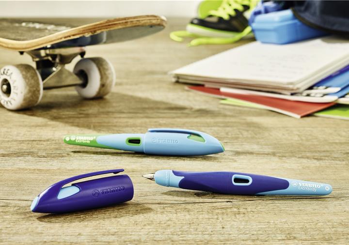Produktbild STABILO EASYbirdy ergonomischer Schulfüller für Linkshänder Standard-Feder (Blau, Grün, 1 x)