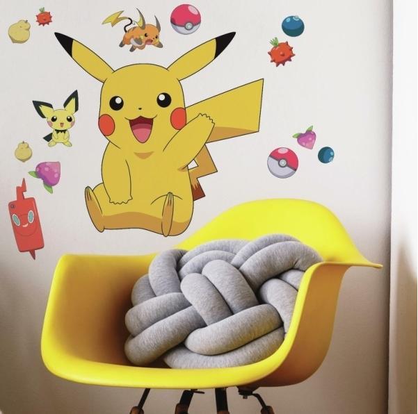 Immagine prodotto Roommates Decalcomanie Murali Giganti Di Pikachu Da Attaccare E Staccare