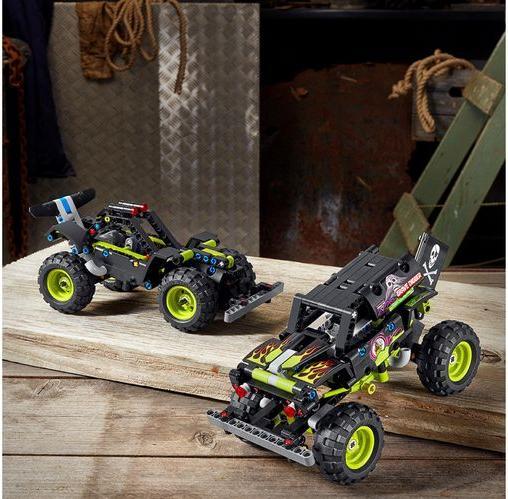 Actual product image LEGO Monster Jam Grave Digger (42118, LEGO Technic)