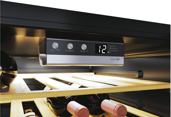 Actual product image Candy DiVino CWC 200 EELW/N Freestanding