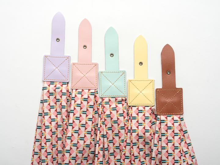 Actual product image Polarbox Textile wrap around flap Geometric