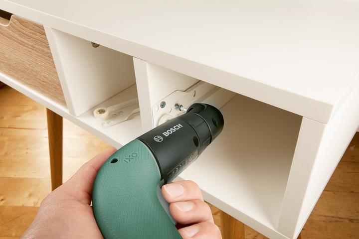 Image du produit Bosch Home & Garden IXO 6 Ensemble (Fonctionnement sur batterie)