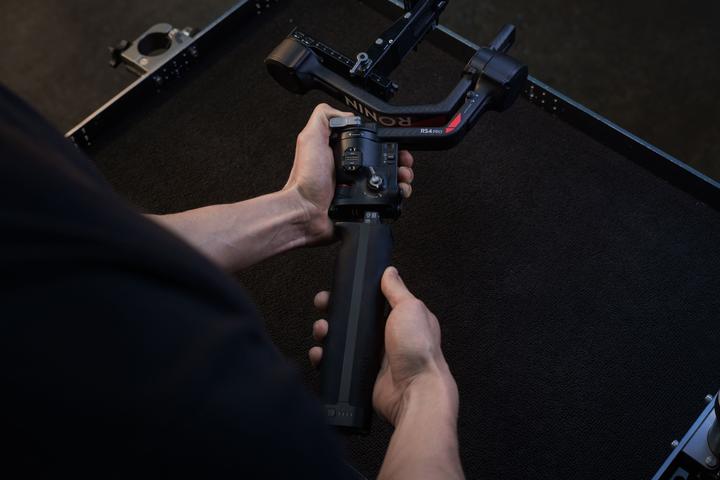 Actual product image DJI RS BG70 (Gimbal handle)