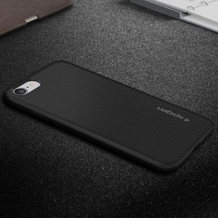 Produktbild Spigen Liquid Armor (Apple iPhone SE (3rd Gen), Apple iPhone SE (2nd Gen), Apple iPhone 8, Apple iPhone 7)