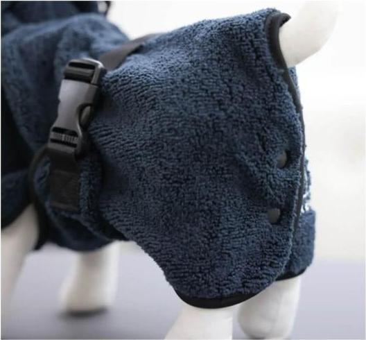 Immagine prodotto Kerbl Accappatoio per cani, blu, M, lunghezza schiena 50 cm (M, Accappatoio per cani)