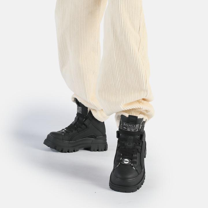 Actual product image Buffalo Boots 1622186 (40)