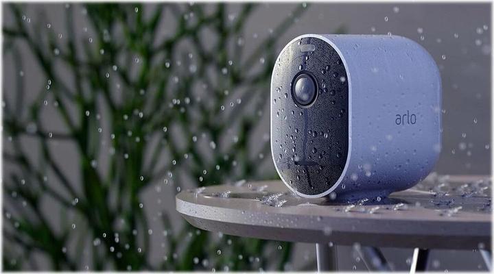 Actual product image Arlo Pro 4 Spotlight Camera, Set of 2 (2688 x 1520 pixels)