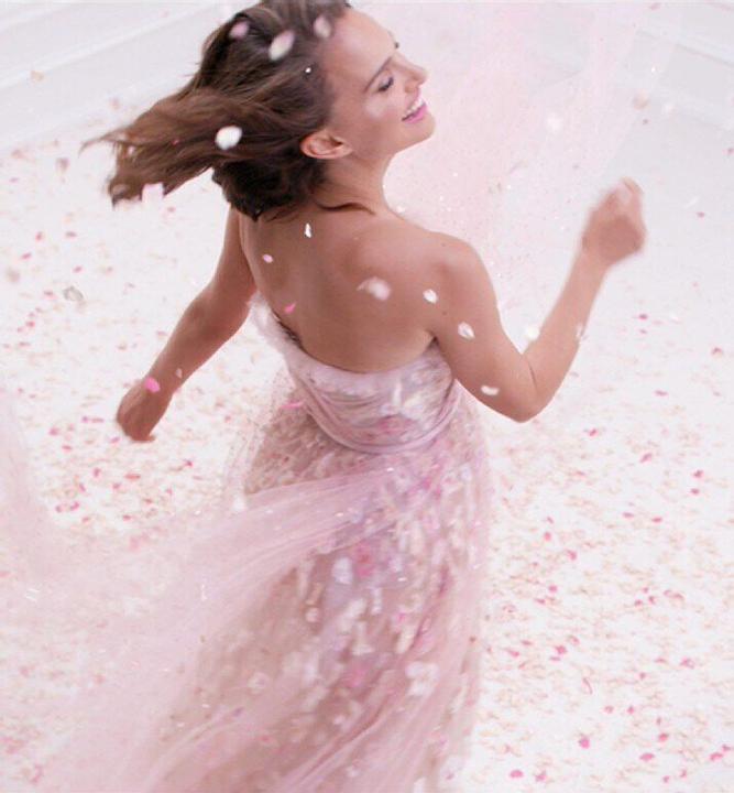 Actual product image Dior Miss (Body mist, 100 ml)