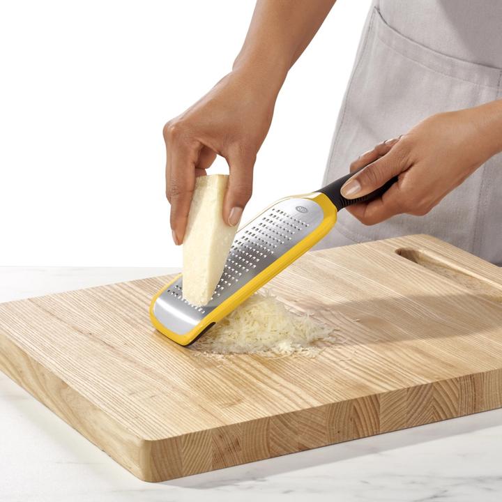 Produktbild OXO Mittelfeine Reibe, geätzt