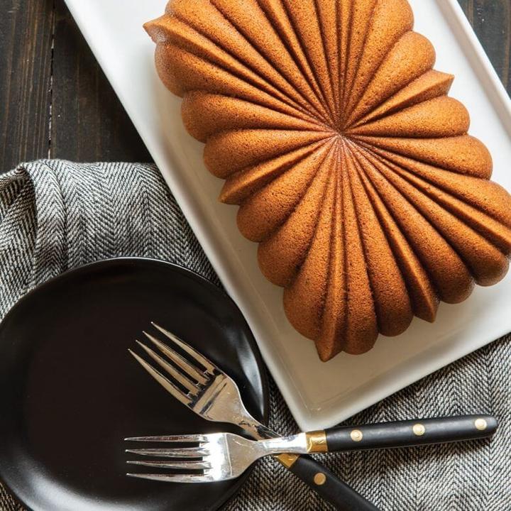 Produktbild Nordic Ware Klassische geriffelte Laibform