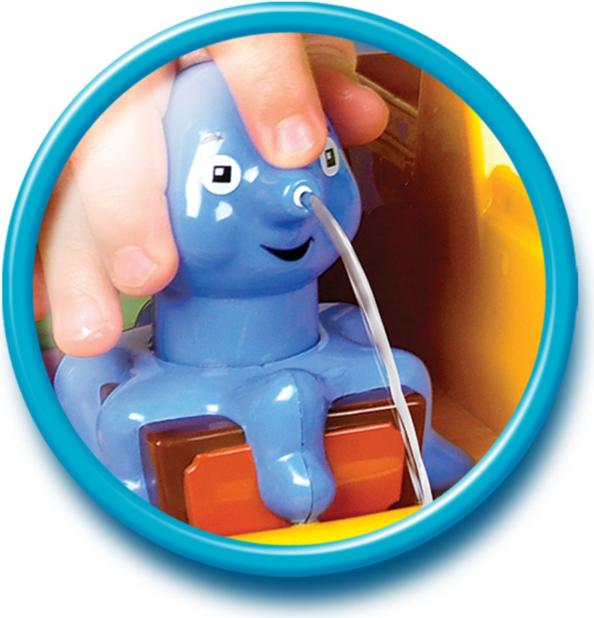 Actual product image Tomy Bath pirate ship