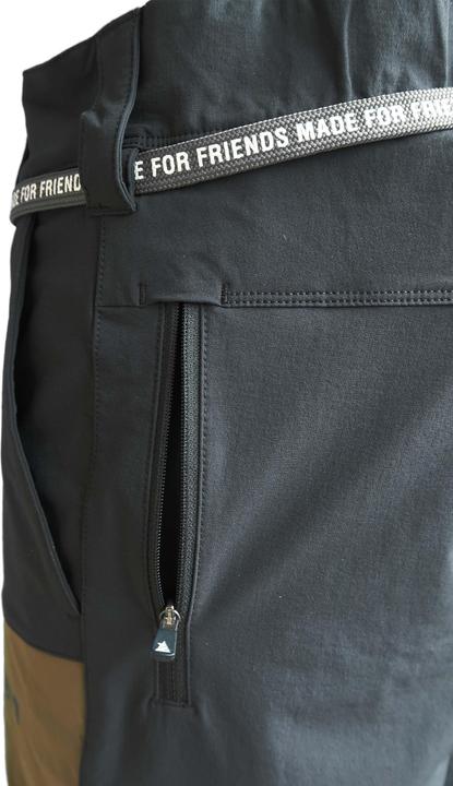 Actual product image Zimtstern Xalpz Tech Shorts (M)