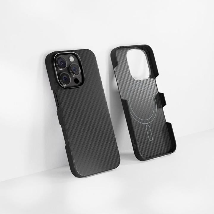 Produktbild Epico Mag+ Carbon Case (Apple iPhone 16 Pro)