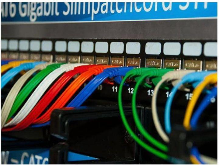 Produktbild Wirewin Slim Patchkabel: UTP, 3m, rot (U/UTP, CAT6, 3 m)