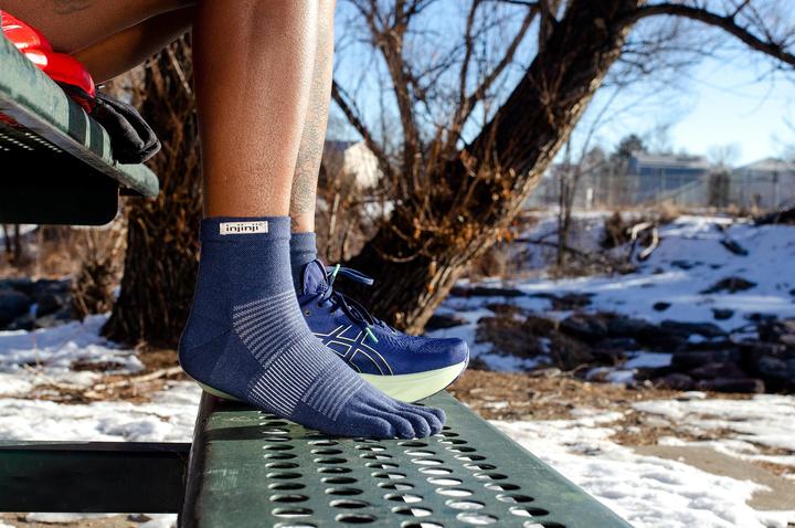 Immagine prodotto Injinji Esegui una mini-crew leggera (40 - 44)