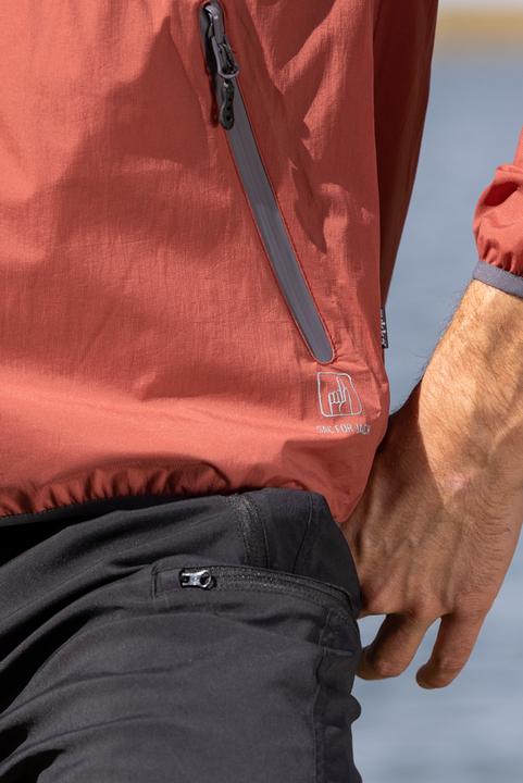 Actual product image Rukka Shelter (M)