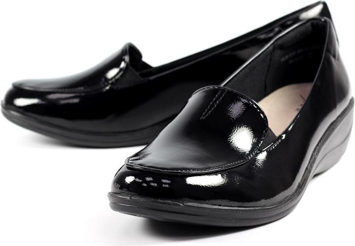 Lunar Elsbeth Leder Glänzende Schuhe
