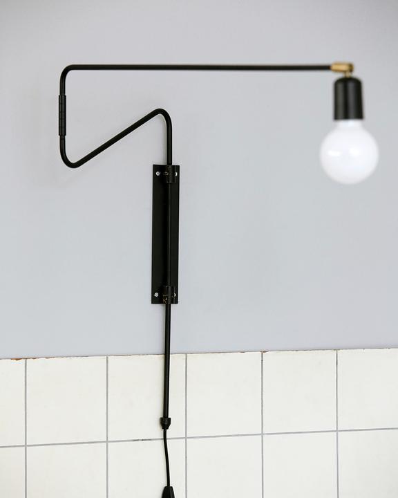 Actual product image House Doctor Wall Lamp, Swing, Black (E14)