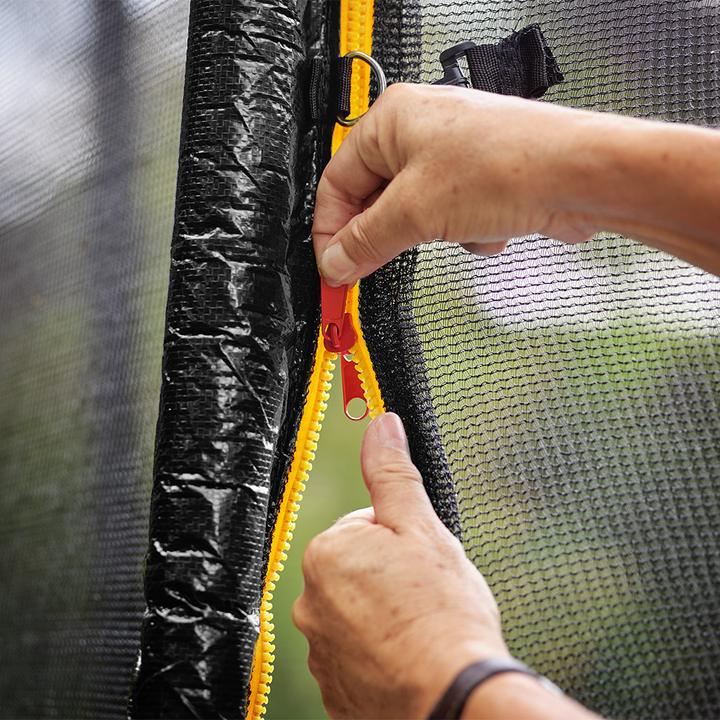 Actual product image Monzana Trampoline (305 cm)