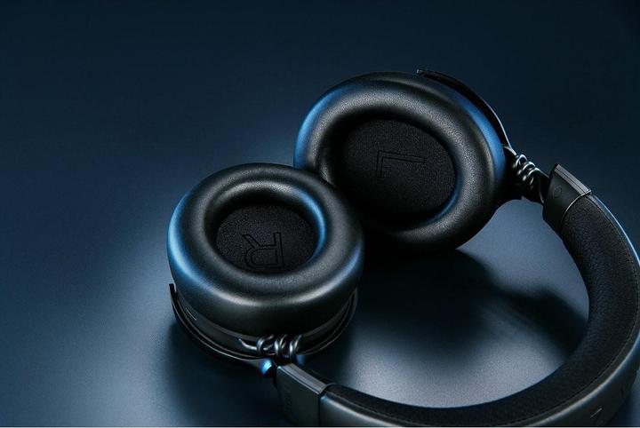 Image du produit Razer Kraken V4 PRO (Sans fil, Filaire)